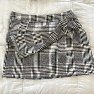 Amazon plaid skirt. Size XL. 12-14. Like new